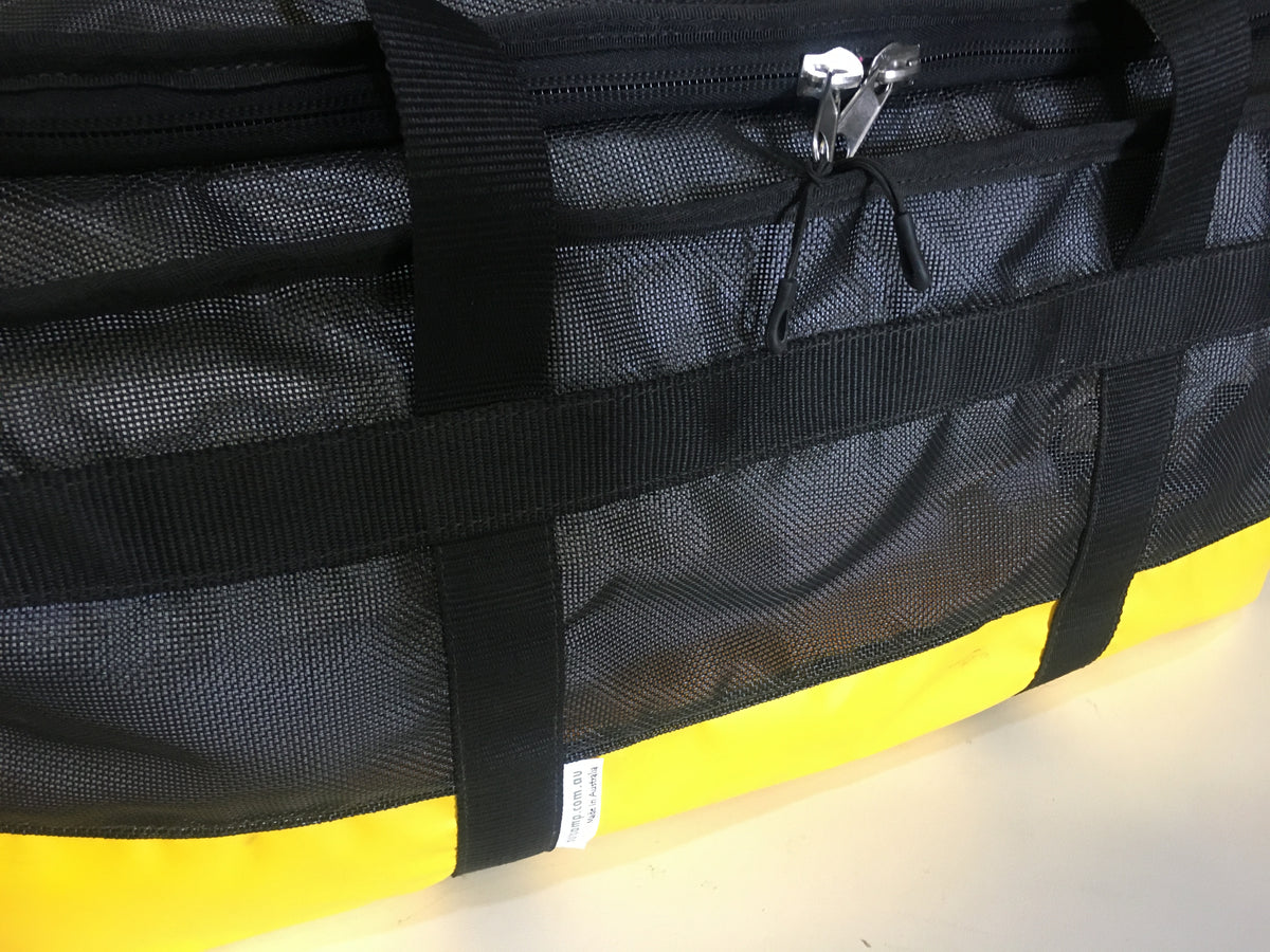 Mesh bag with waterskiing equipment