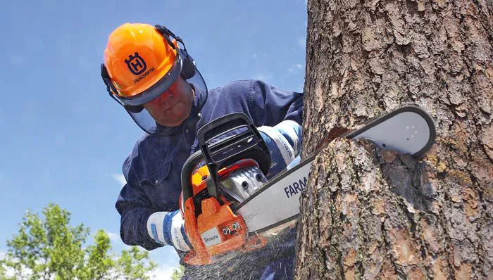 Chainsaw Safety Gear Your Comprehensive Guide to Protection