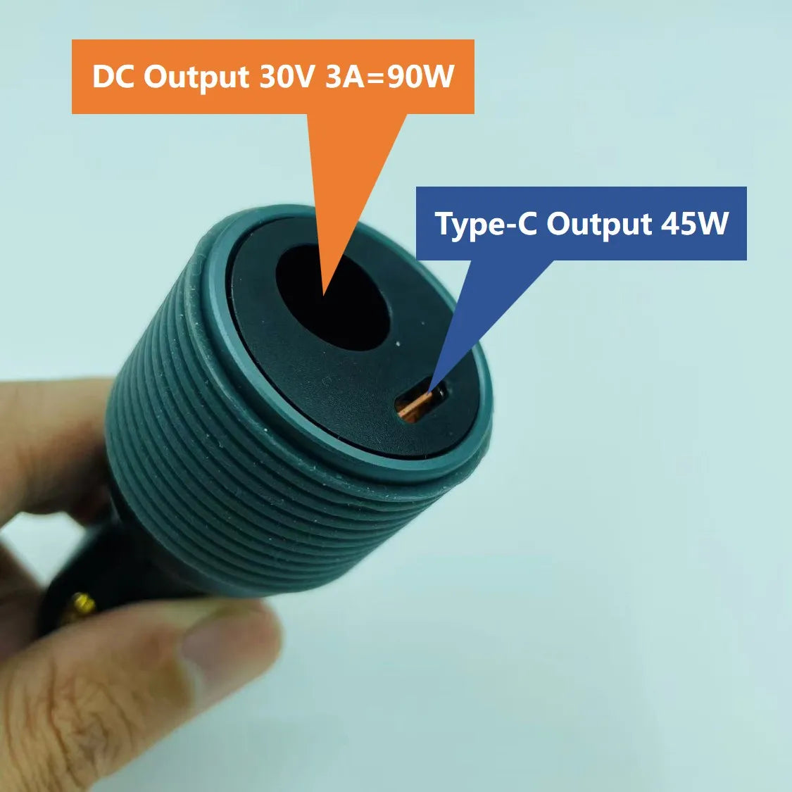 Starlink Mini 2-in-1 car adapter 135W 12V to 30V branding hero shot
