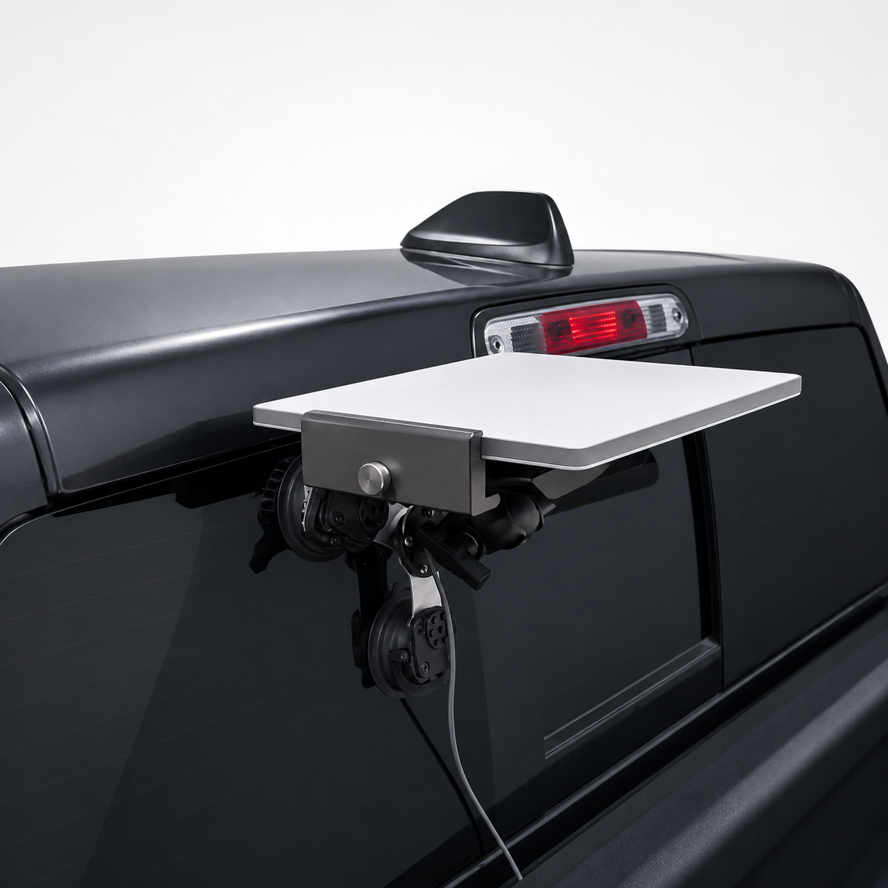 Rear window suction mount for Starlink Mini on a car, with product features listed below.