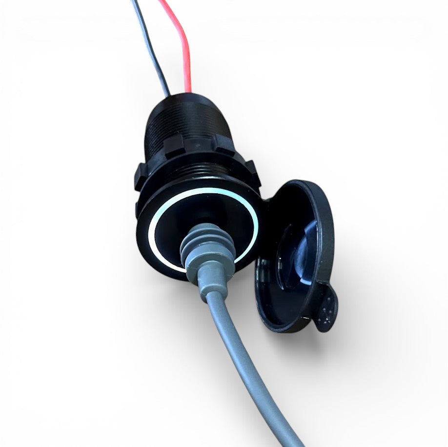 4x4 Starlink Mini hardwired power solution for off-grid travel