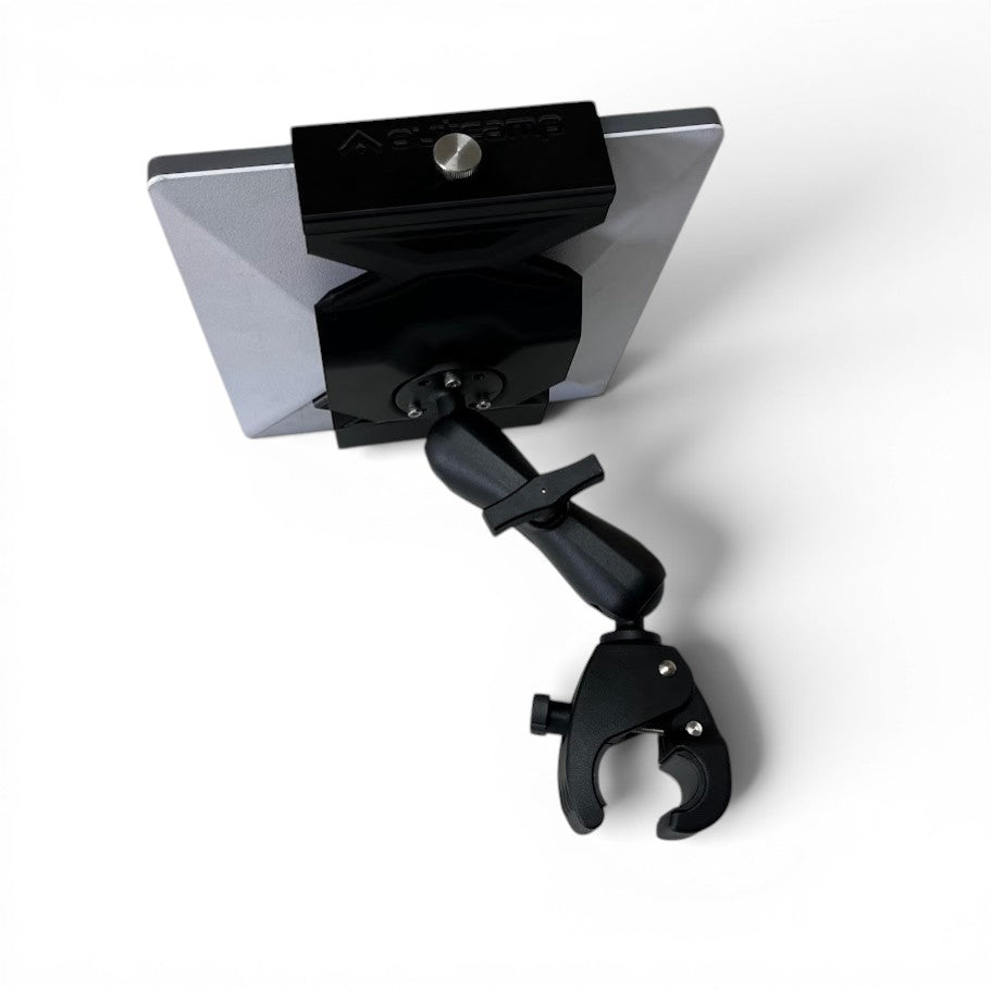 Outcamp Starlink Mini mount VIN-C-15 aluminium arm and 1.5 inch ball joint detail on wooden surface