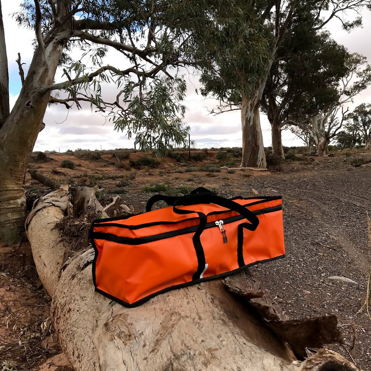 Chainsaw bag with padded base for protection
